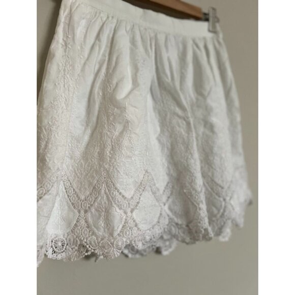 NWT GAP White Floral Skirt - Size 10 - Picture 4 of 9